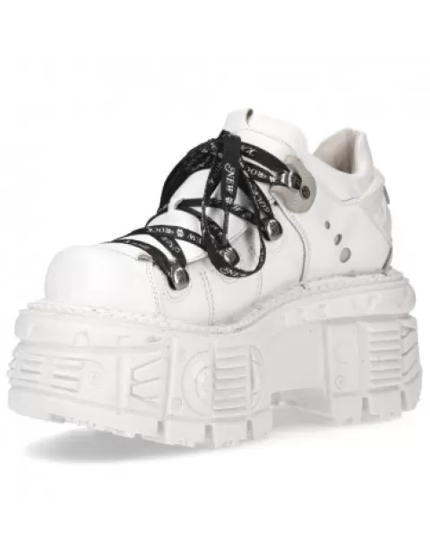 shoe_imperfect_with_laces_mtank120nshlaces2_411217.webp New Rock 120 | 106^Shoe Imperfect With Laces M-Tank120Nshlace-S2