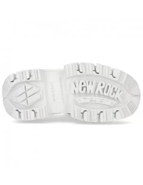 shoe_imperfect_with_laces_mtank120nshlaces2_411219.webp New Rock 120 | 106^Shoe Imperfect With Laces M-Tank120Nshlace-S2